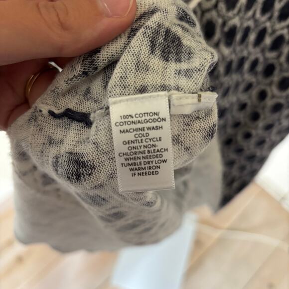 Loft EUC Women's Blue Geometric Print Tunic Sweater Lightweight Tie Front M - Picture 3 of 5